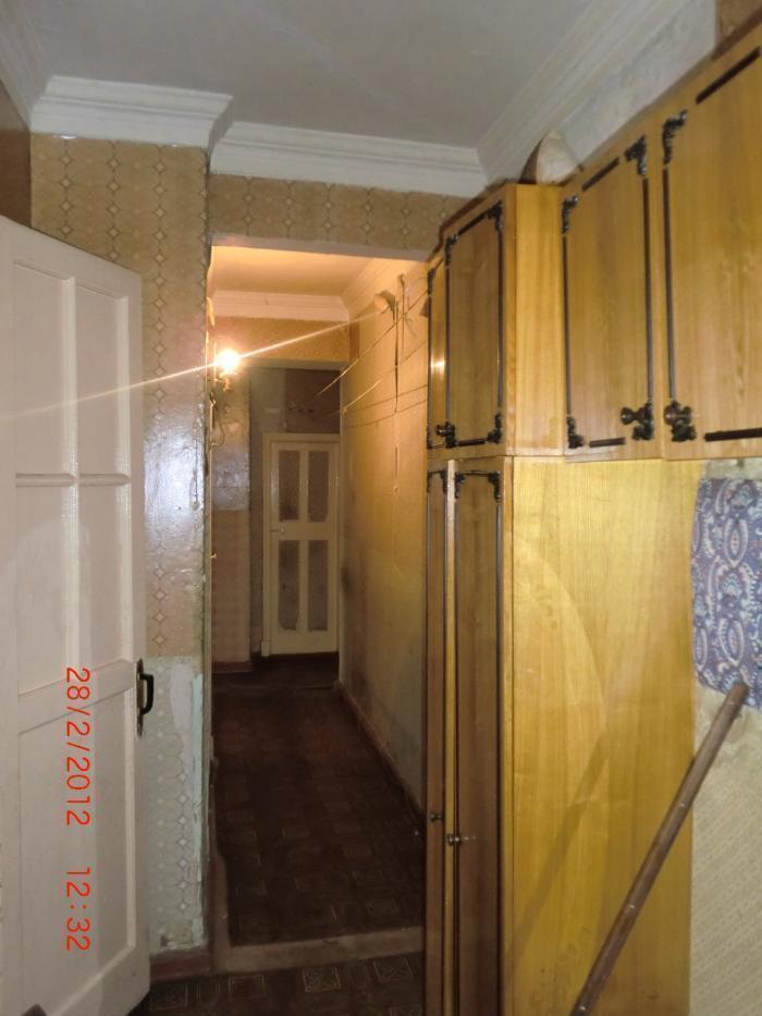      ( 2)