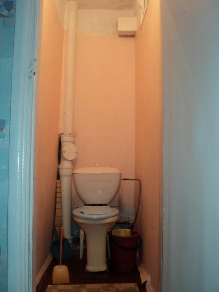      ( 4)