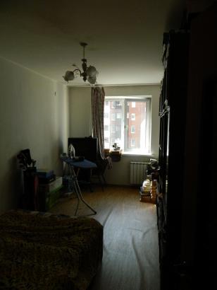    ( 4)