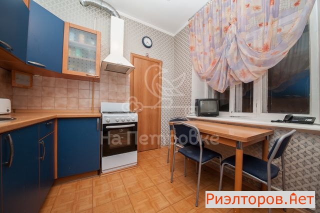 ������ �������� ������������� ��������� ����������� �������� 8�3 (���� �2)