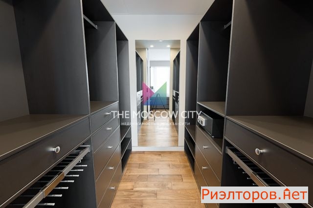 ����� �������� 1-� ����������������� �� 21�2 (���� �8)