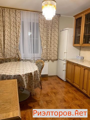 ����� �������� �� �������� 33 (���� �3)