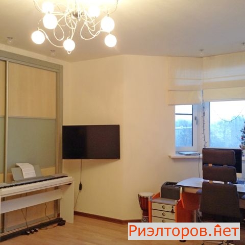 �� ������������� ����� ������� (���� �18)