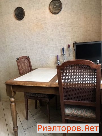 ����� �������� ������� �������� �� 17 (���� �8)