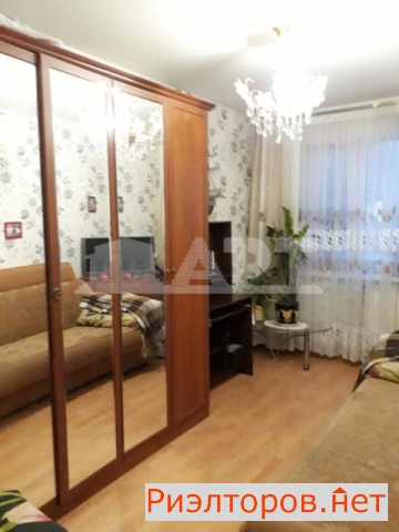 ������ �������� ���������� 10�6 (���� �6)