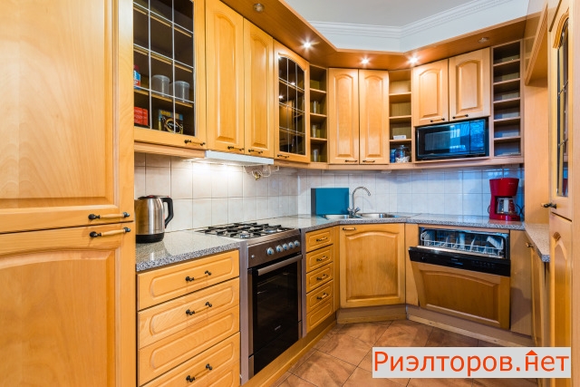 ����� ��������� ���������� (���� �15)