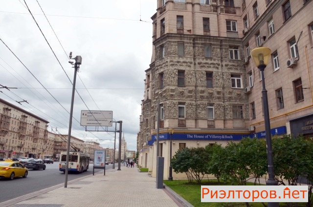     cosy-3 apartments   231 ( 8)