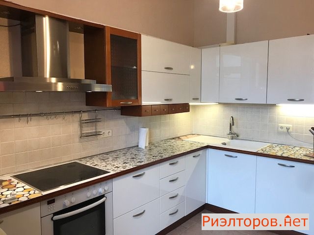 ����� �������� ������� ������������� ����� 15�1 (���� �4)