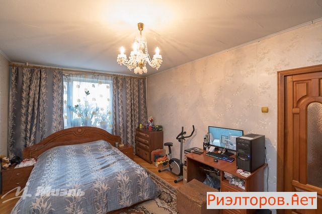 ������ �������� ����� ������������ 18�5 (���� �9)