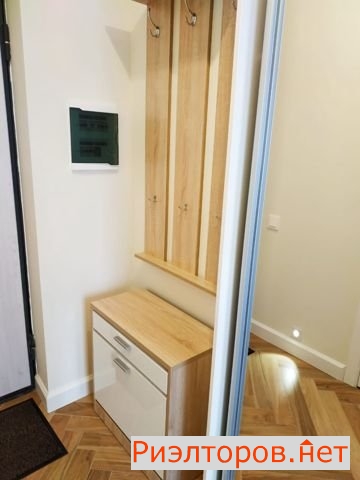 ����� �������� ����������� ����� 10�5 (���� �6)