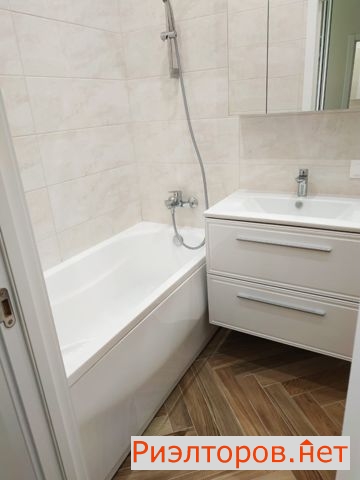 ����� �������� ����������� ����� 10�5 (���� �8)