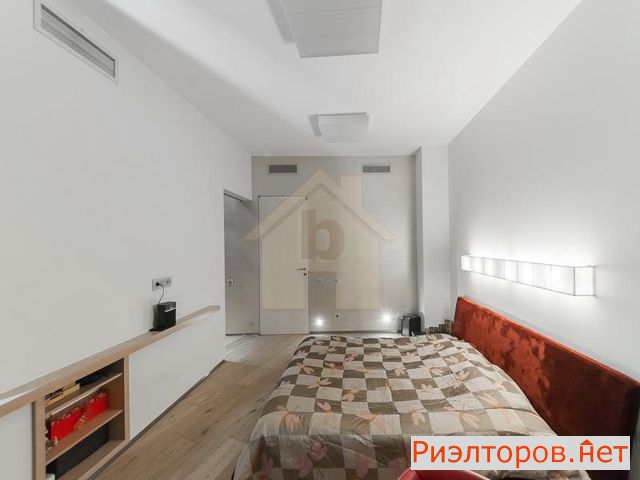 ������ �������� 1-� ����������� �������� 14 (���� �9)