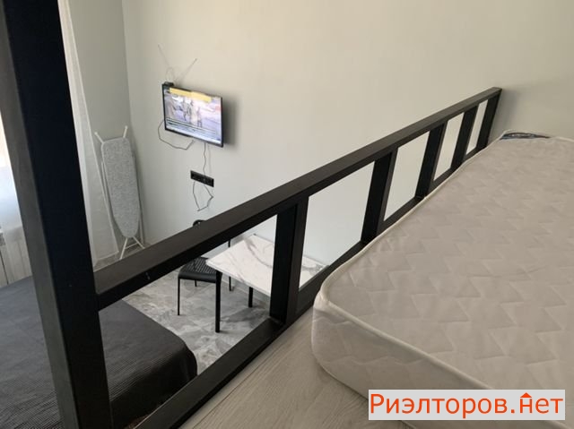 ����� �������� ����������� ����� 10�5 (���� �8)