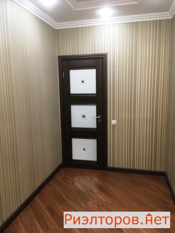 ����� �������� � �� �-House (���� �9)