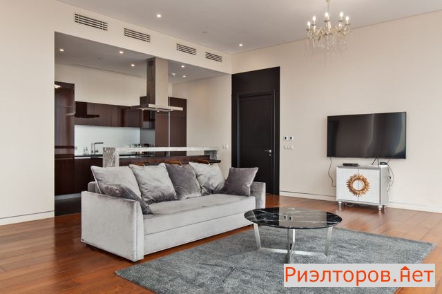 ����� �������� ��������� ����������� ���������� 10�1 (���� �18)