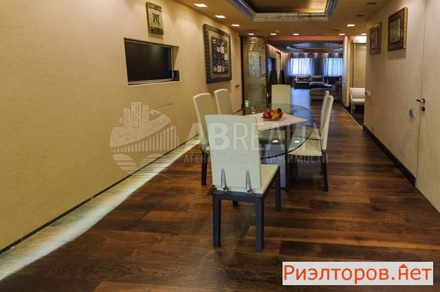 ����� �������� 4-� ��������-������ ����� 22 (���� �18)