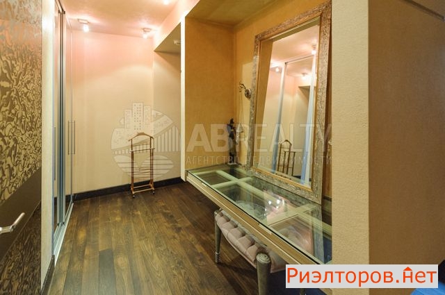 ����� �������� 4-� ��������-������ ����� 22 (���� �24)