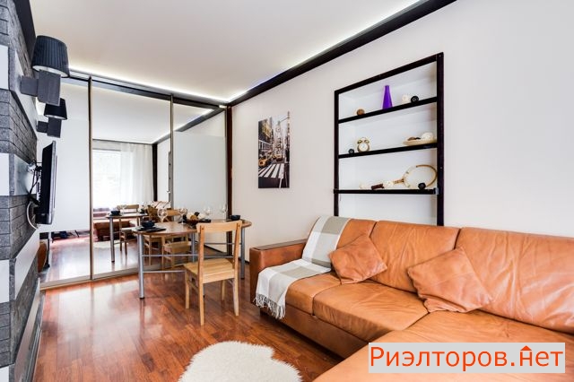 ����� �������� ��������� ������� ��������� �������� 1 (���� �6)