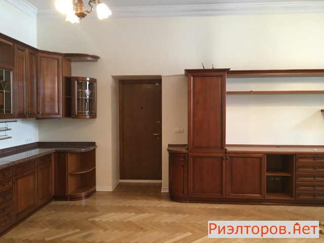 ����� �������� ������� �������� 5 (���� �8)