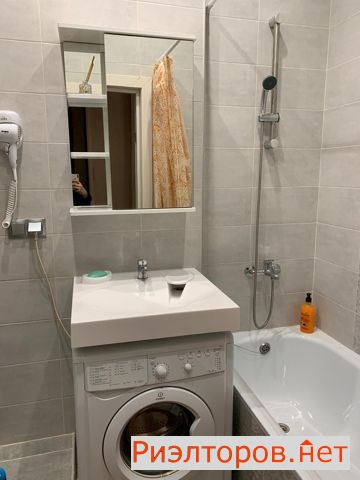 ����� �������� ��������� ����������� ����� 10�5 (���� �6)