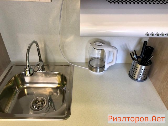 ����� �������� ��������� ����������� ����� 81 (���� �6)