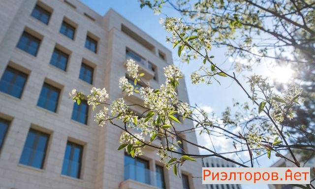 ������ �������� 2-� ����������������� �������� 4 (���� �18)