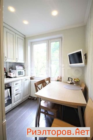 ������ �������� ����������� ����� 42�4 (���� �19)