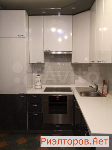 ����� �������� 13-� �������� ����� 28�2 (���� �4)