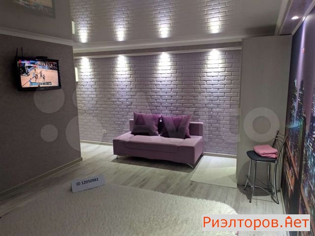 ����� �������� ��������� 3-� ����������� ������ 8 (���� �2)