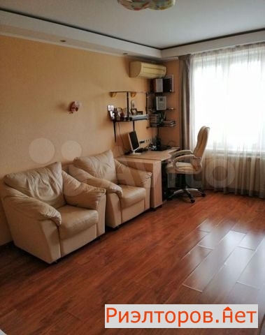 ����� �������� 4-� ��������������� ����� 8�2 (���� �5)