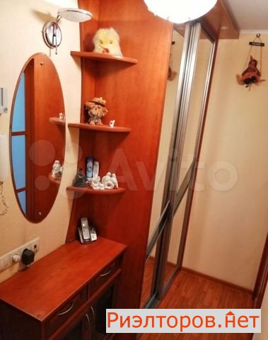 ����� �������� 4-� ��������������� ����� 8�2 (���� �17)