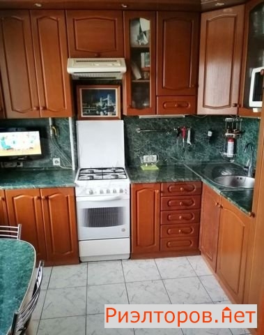 ����� �������� 4-� ��������������� ����� 8�2 (���� �19)