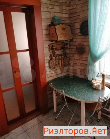 ����� �������� 4-� ��������������� ����� 8�2 (���� �21)