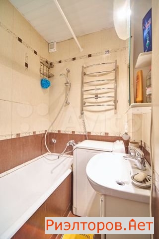 ����� �������� ��������� ������ 4 (���� �9)