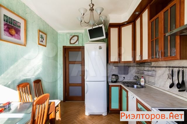 ����� �������� ��������� ������� ��������������� ����� 8 (���� �4)