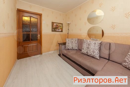 ����� �������� ��������� 3-� ����������������� ����� 8�1 (���� �6)