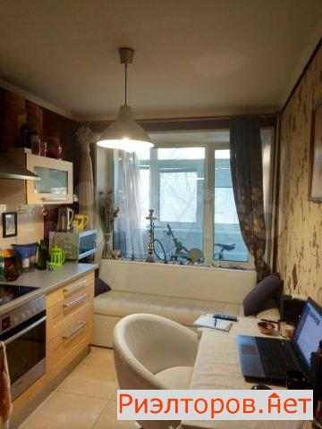 ����� �������� 3-� ���������� ������ 11� (���� �5)