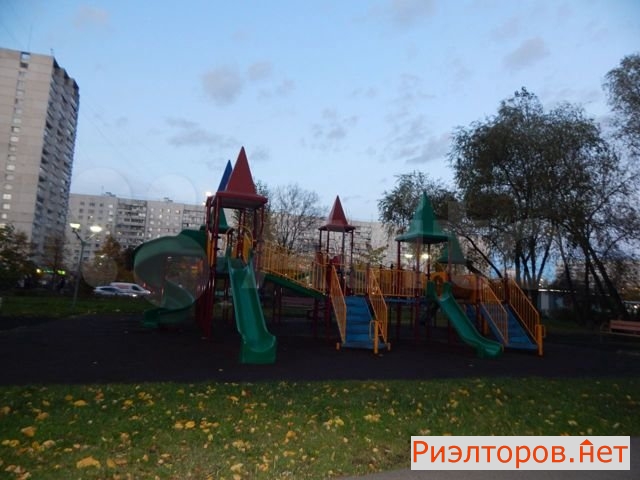 ����� �������� ����������� ������� 12 (���� �23)