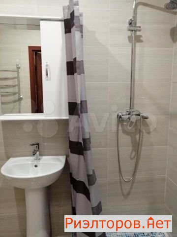 ����� �������� ���������� ����� 100�100 (���� �3)