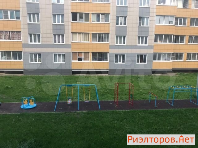       ( 3)
