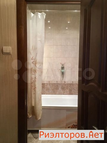 ����� �������� �320 (���� �8)