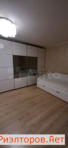 ����� �������� �������� �������� 27�2 (���� �12)