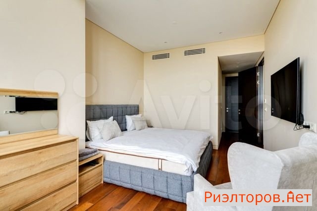 ����� �������� ��������� 1-� ����������������� ������ 21�1 (���� �15)