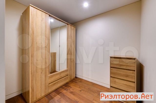 ����� �������� ��������� 1-� ����������������� ������ 21�1 (���� �16)