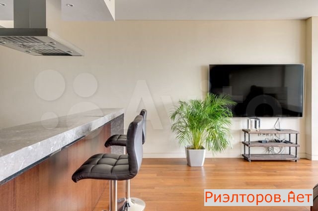 ����� �������� ��������� 1-� ����������������� ������ 21�1 (���� �3)