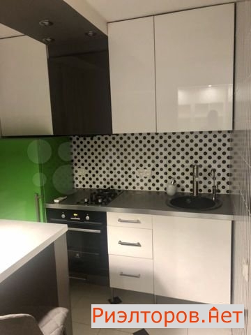 ����� �������� 5-� ����������� ����� 18�2 (���� �2)