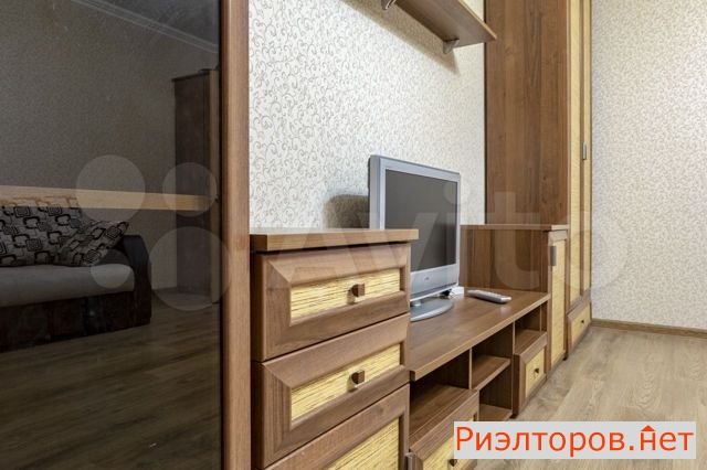 ����� �������� ������ ����� 8�3 (���� �18)