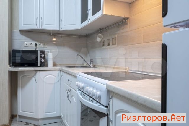 ����� �������� ������ ����� 8�3 (���� �4)