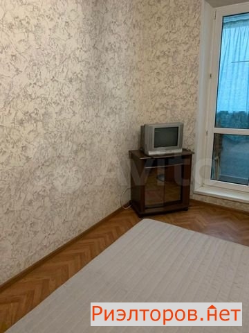 ����� �������� �������� ����� 8 (���� �9)