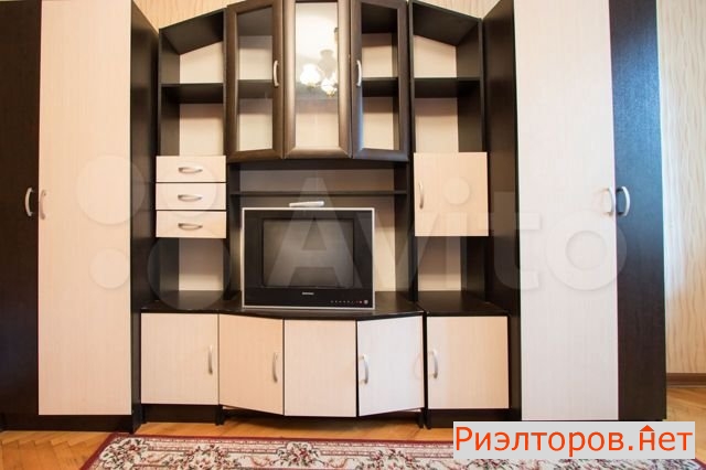 ����� �������� ��������� 4-� ������������ ������ 8 (���� �5)